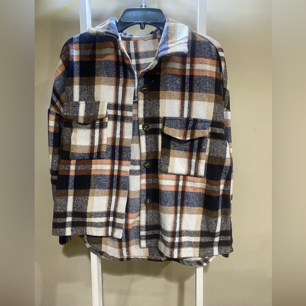 Flannel shacket. Plaid Jacket - Blue, Brown, Cream. Womens size L